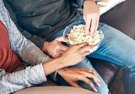 couple eating popcorn