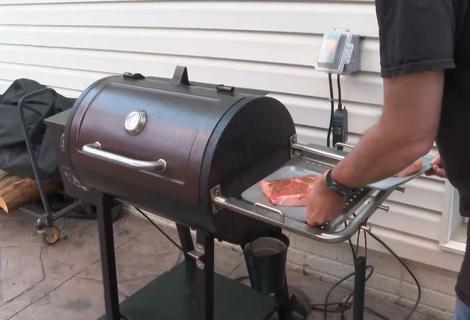 Meat smoker