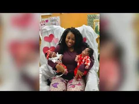 Twins Born at 22 Weeks Celebrate First Christmas at Home PKG