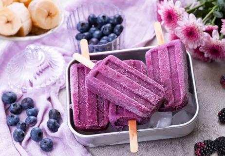 Blueberry blackberry banana popsickles