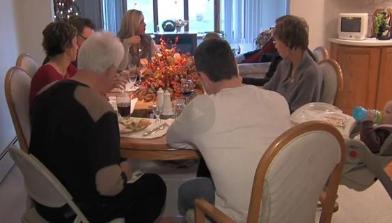 Family eating Thanksgiving