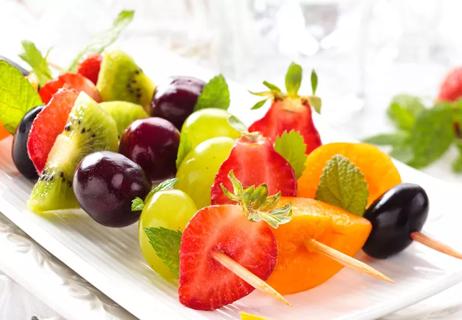 fruit kabob with mint