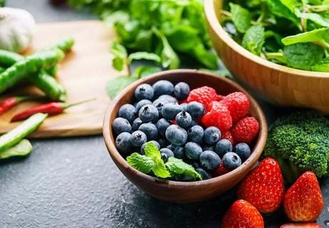 berries, fruit and vegetables with fiber
