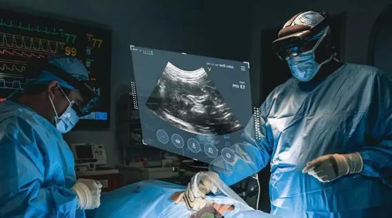 A surgeon using MediView VR.