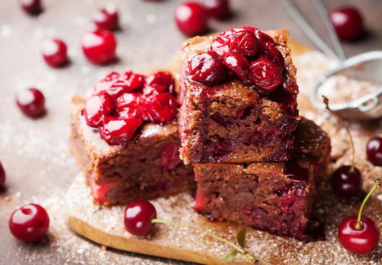 Dark chocolate cherry brownies