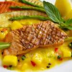 Recipe: Salmon With Mango Salsa