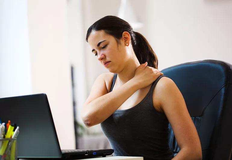 The Link between Your Bra and Neck/Back Pain