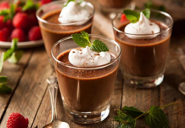 Pregnancy cravings.. Chocolate Mousse Recipe - Munchies and Munchkins