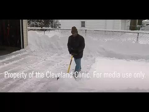 Ways to Prevent Injury while Shoveling Snow