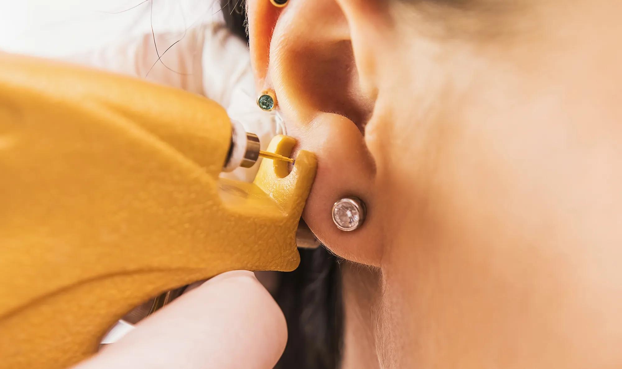 New Ear Piercing: Healing and Aftercare, image size:2000x1188