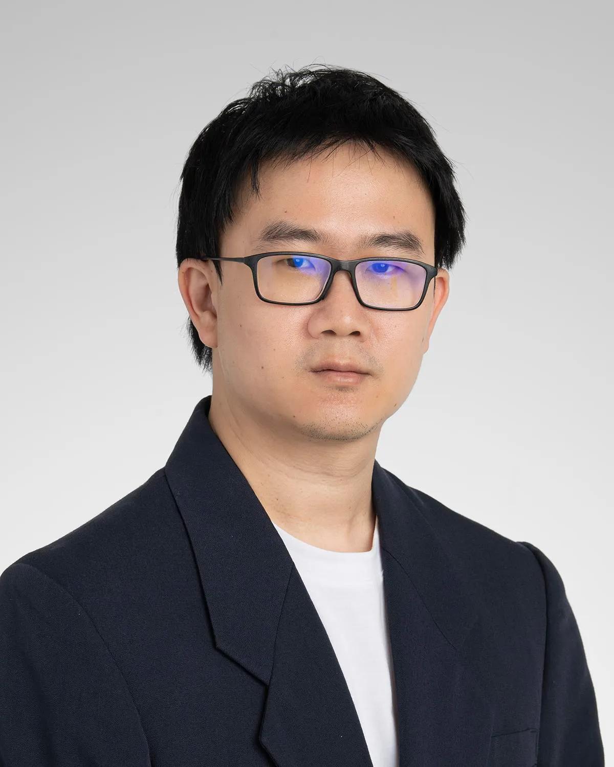 Sikawat Thanaviratananich, MD