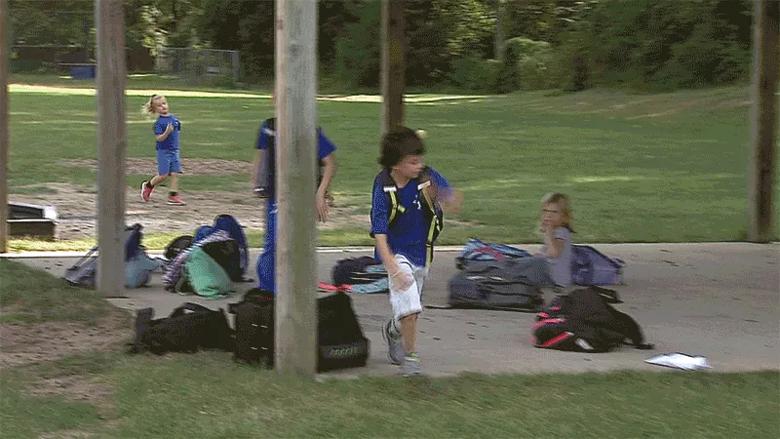 Boy with cancer runs with prosthetic leg