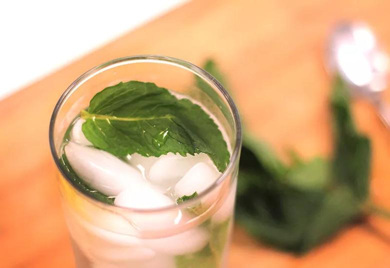 7 Guilt-Free Ways to Quench Your Thirst (Slideshow)