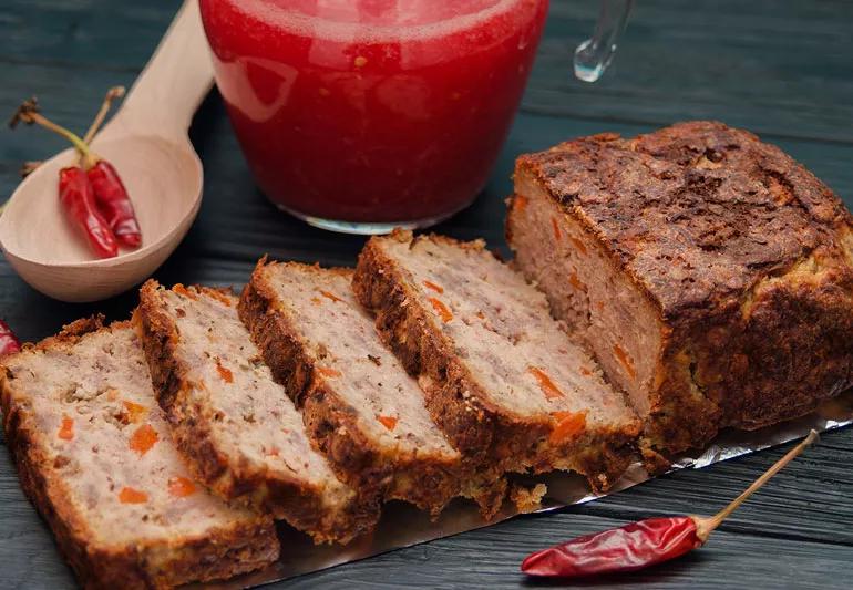 A turkey loaf made with onions, carrots and celery